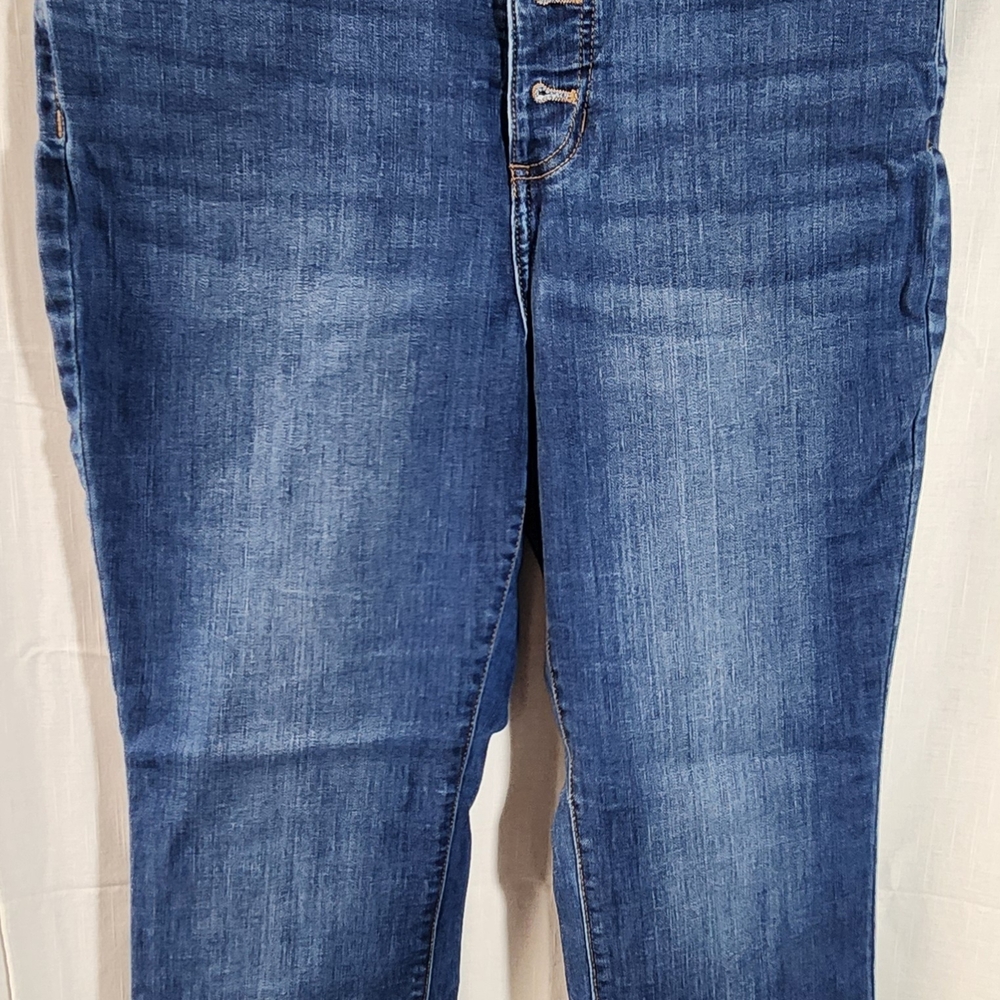 LC Lauren Conrad Women's Straight Leg Blue Jeans